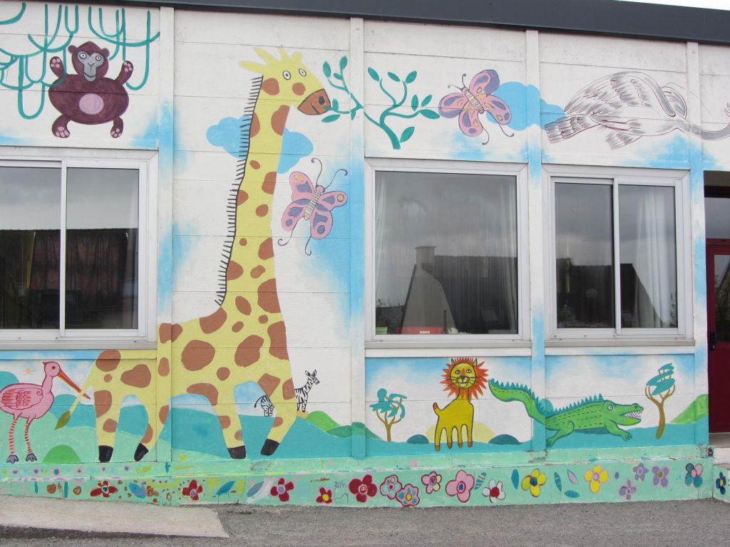 Cette image a un attribut alt vide ; le nom du fichier est fresque-ecole-privee-1.jpg